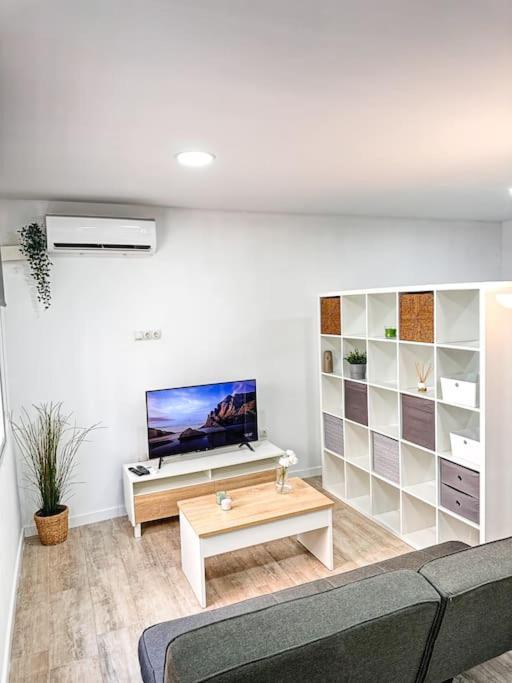 Apartamento Comodidad Y Ubicacion Málaga Dış mekan fotoğraf