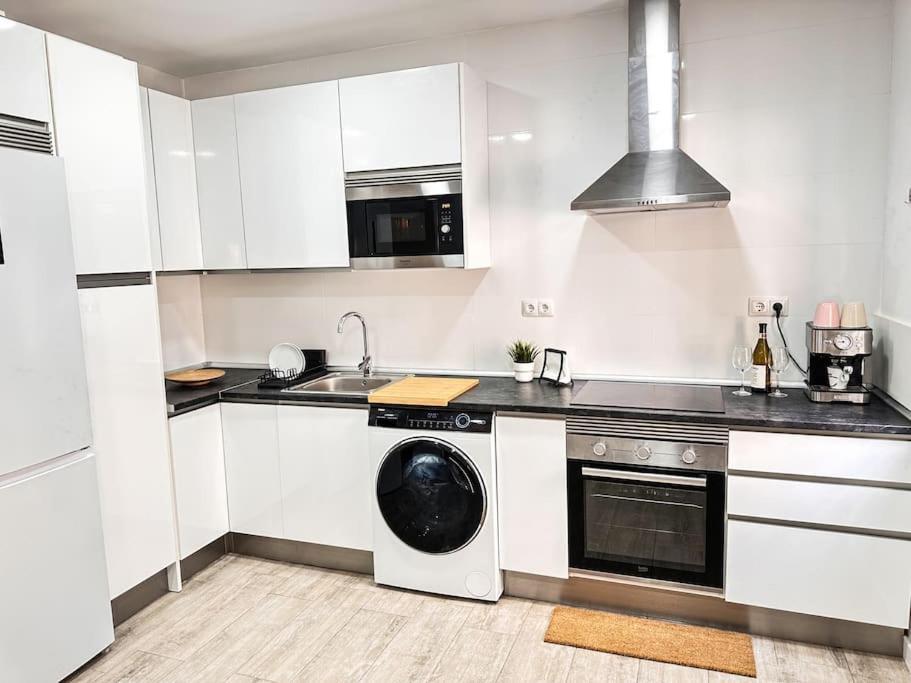 Apartamento Comodidad Y Ubicacion Málaga Dış mekan fotoğraf