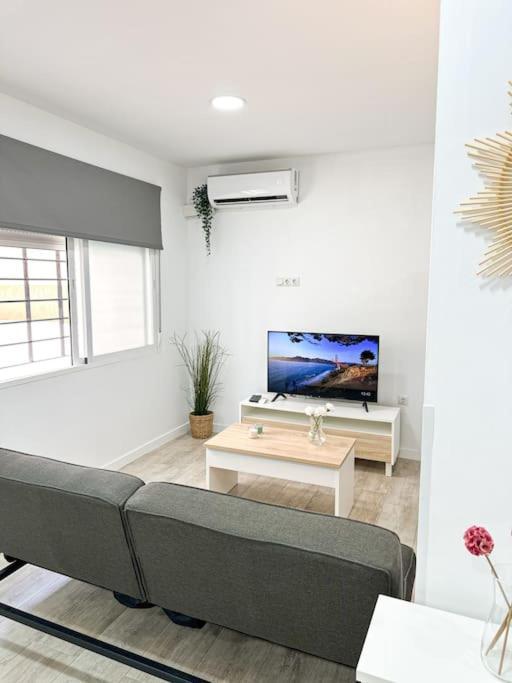 Apartamento Comodidad Y Ubicacion Málaga Dış mekan fotoğraf