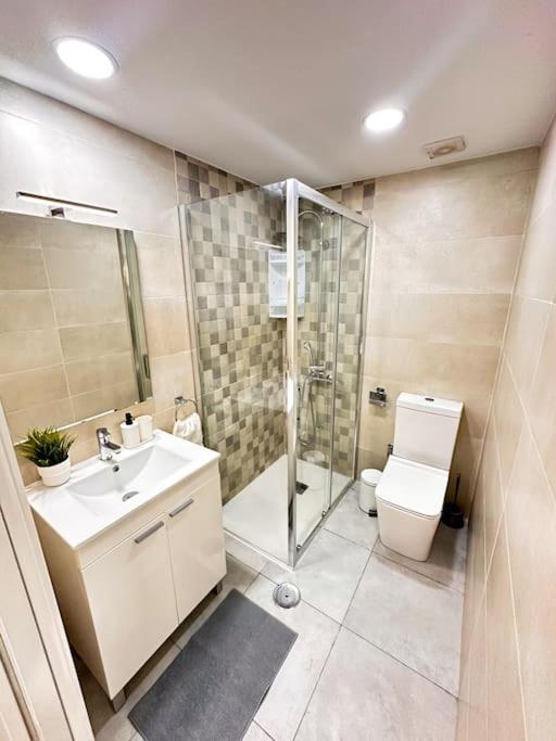 Apartamento Comodidad Y Ubicacion Málaga Dış mekan fotoğraf